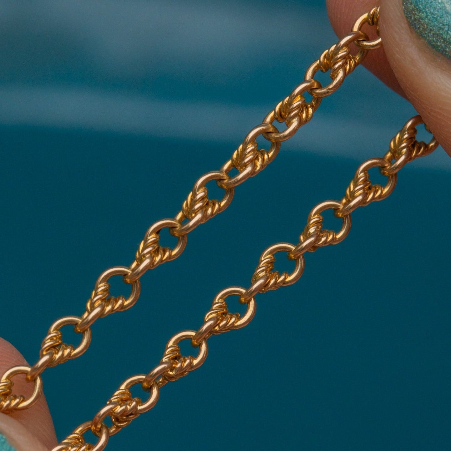 16 Antique 15ct Gold Lover's Knot Chain, with Dog-Clip
