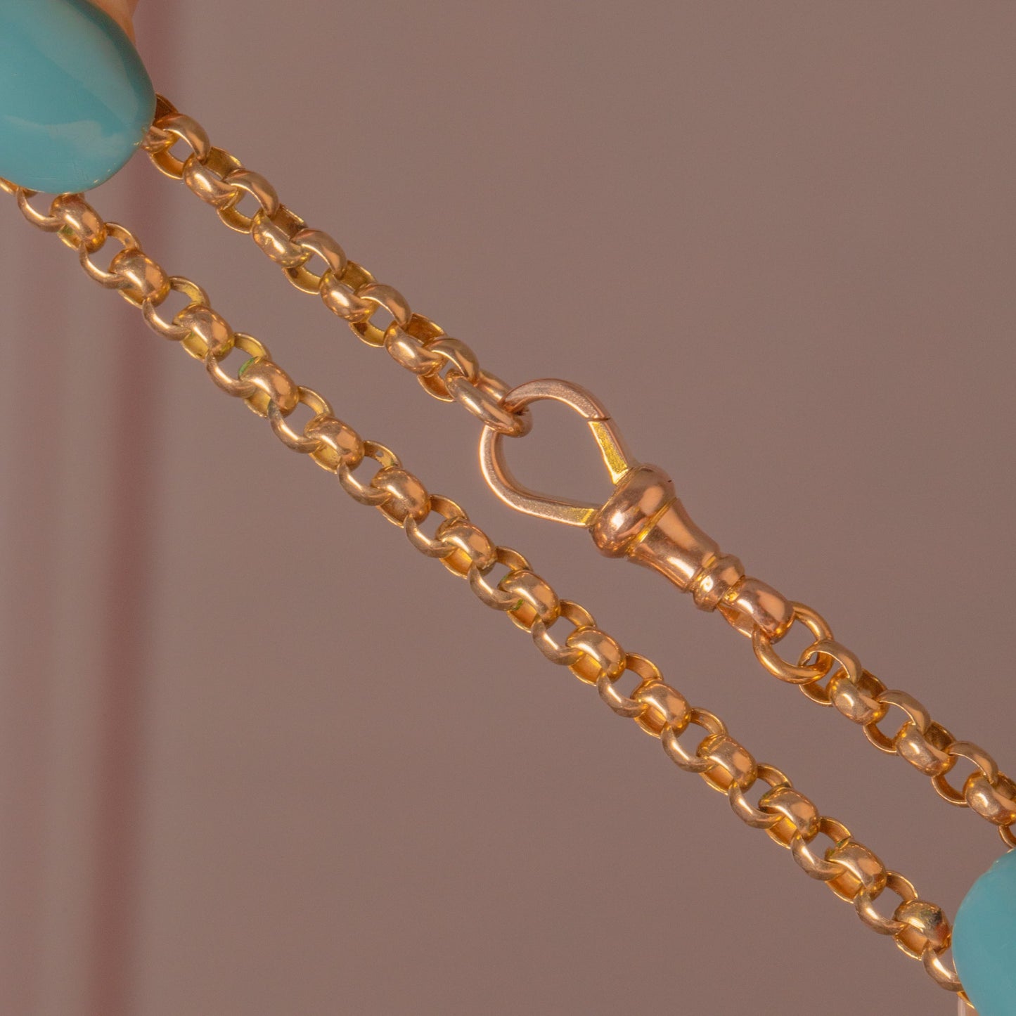 16 Antique 9ct Gold Belcher Chain, with Dog-Clip (11.5g)