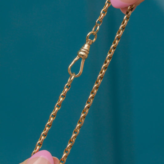 17 Antique 9ct Gold Belcher Chain, with Dog-Clip (7.5g)