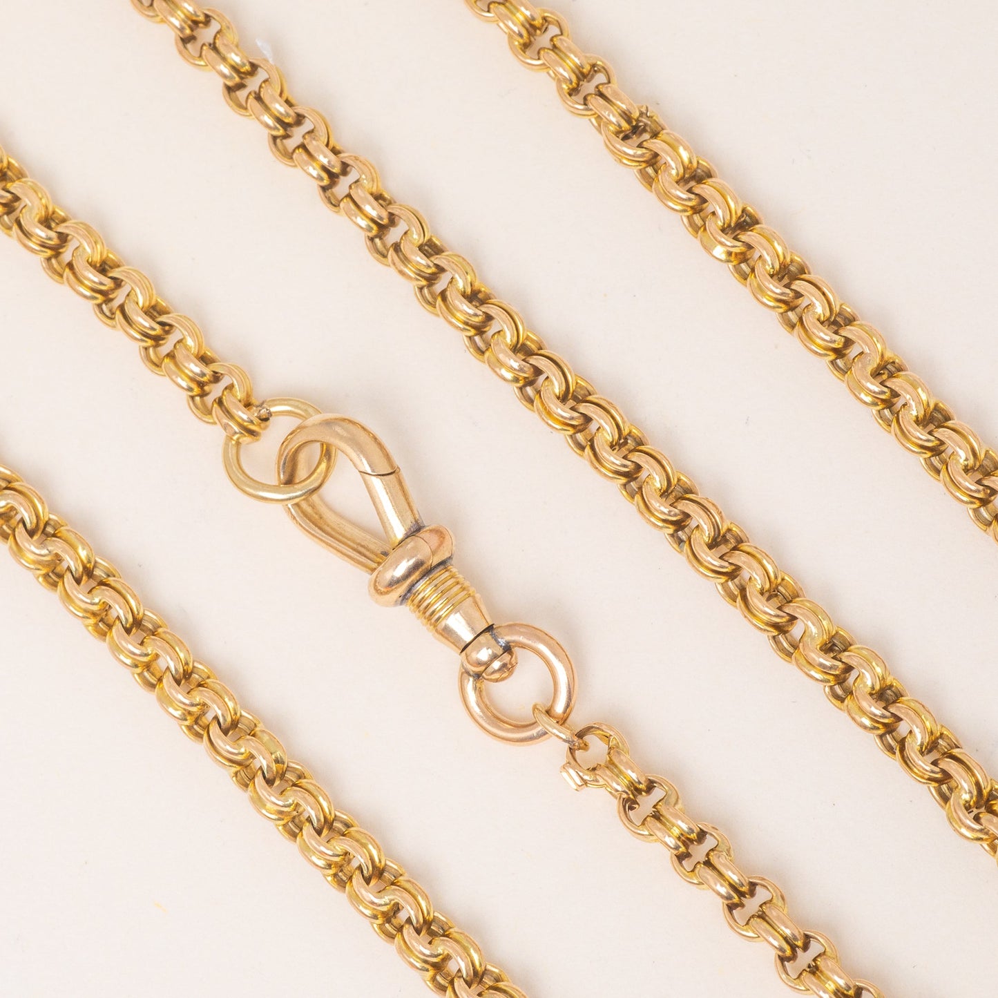 18 Antique 9ct Gold Belcher Chain, with Dog-Clip