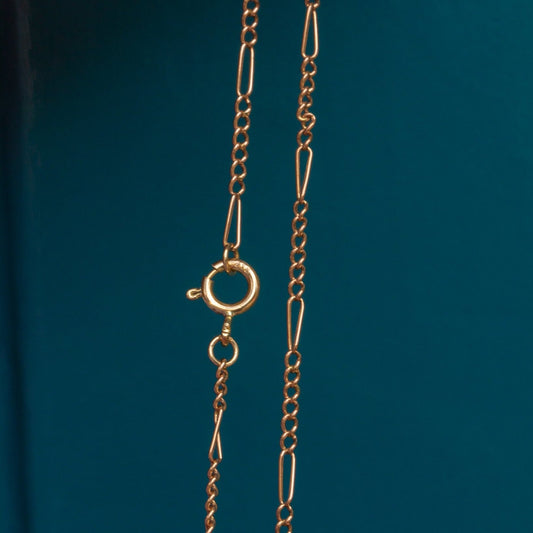 16 Antique 9ct Gold Figaro Chain (3.5g)