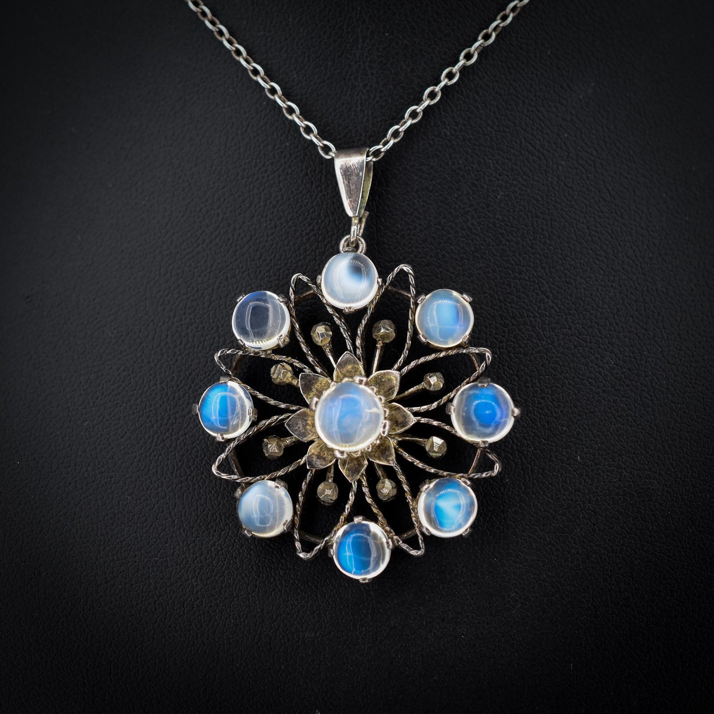 Antique Moonstone Sterling Silver Drop Pendant Necklace | 22